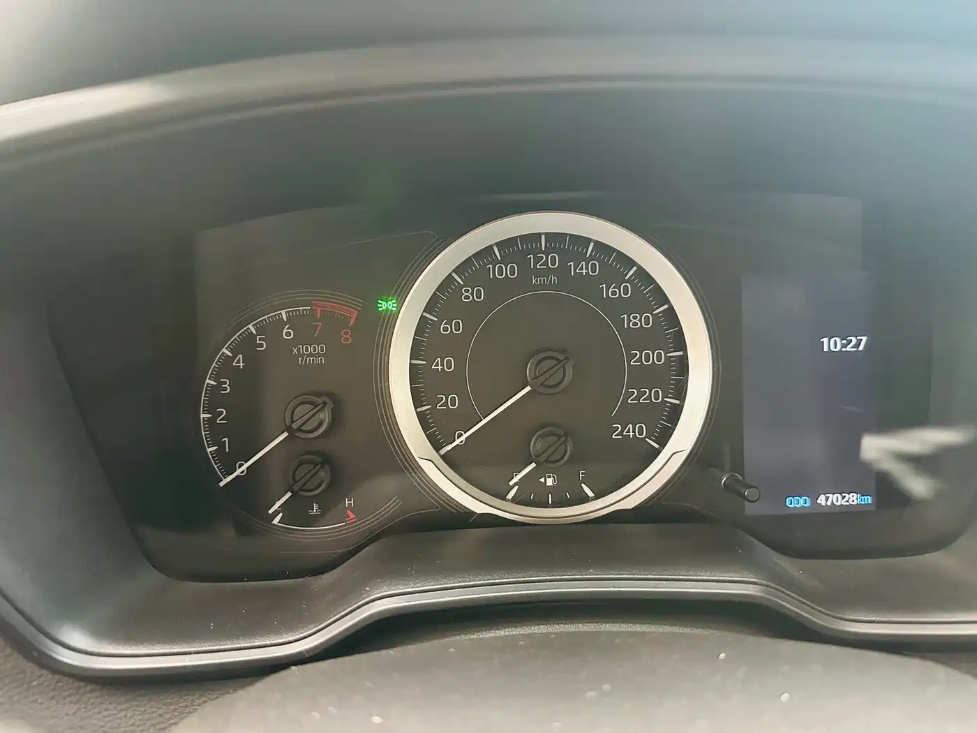 Toyota Corolla 2021 TNGA 1.5L CVT Elite Edition фото 7