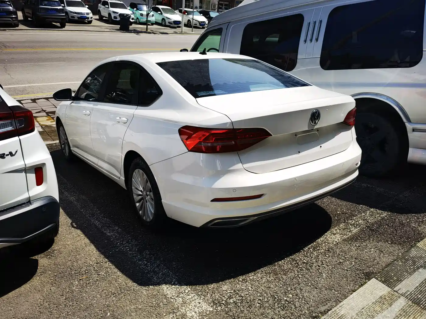 Volkswagen Lavida 2018 1.5L Automatic Comfort Version China V фото 4