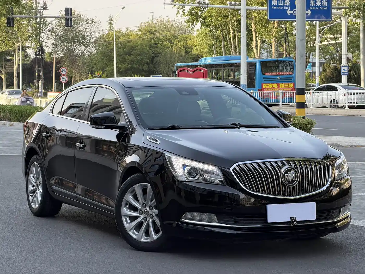 Buick LaCrosse 2014 2.0T SIDI Intelligent Flagship фото 3