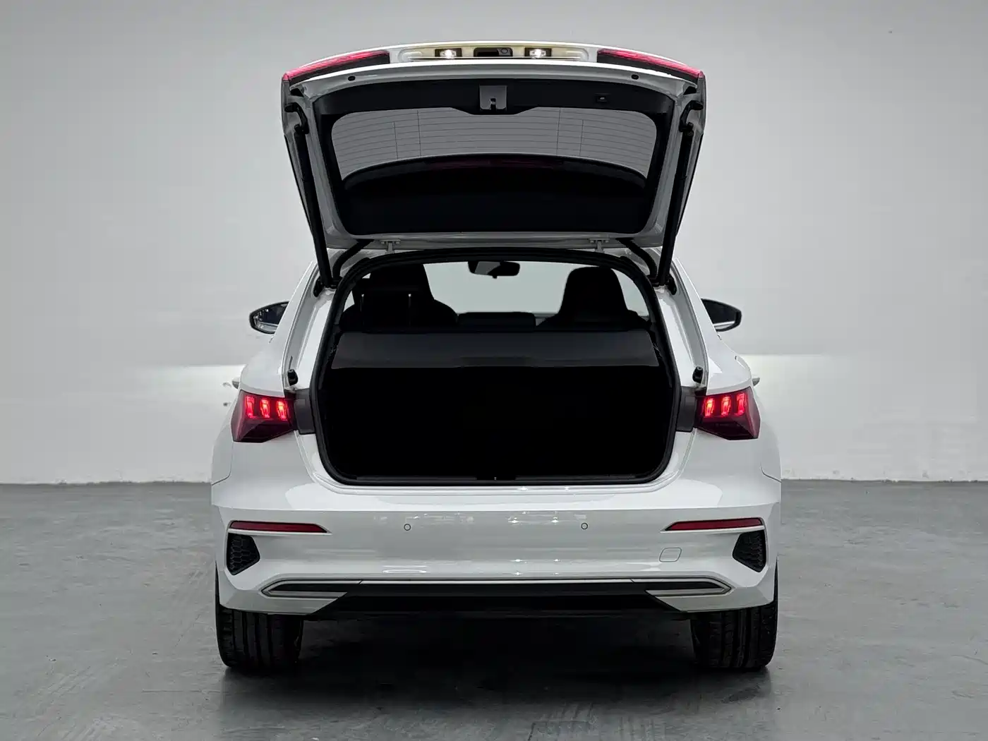 Audi A3 2021 Sportback 35 TFSI Fashion Elegance фото 8