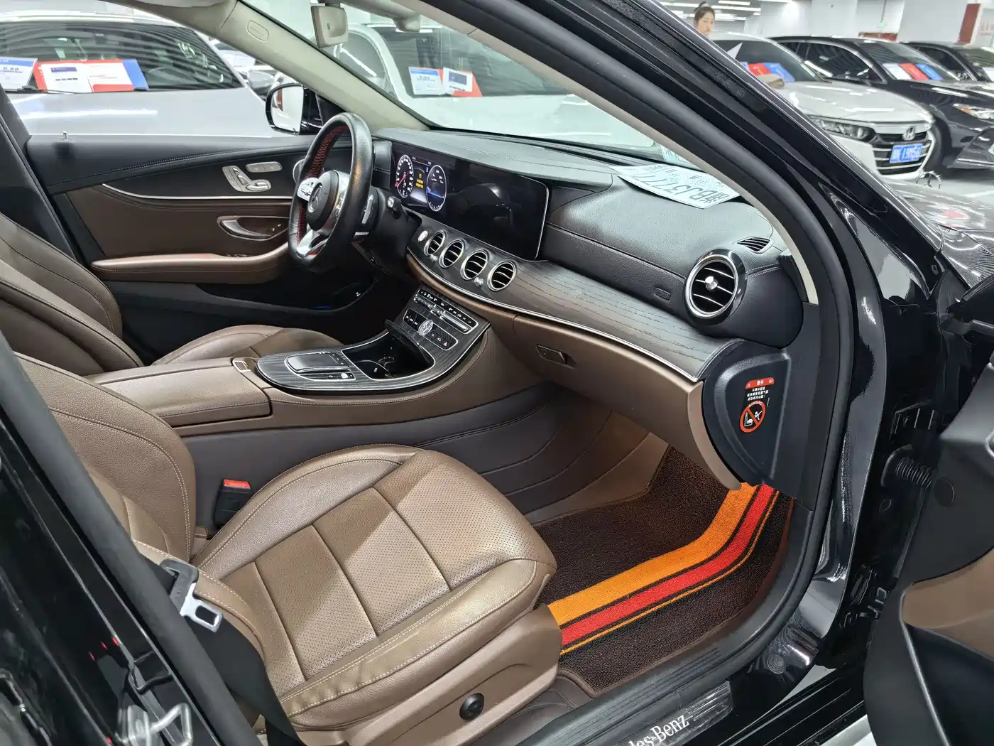 Mercedes-Benz E-Class 2020 E 300 L Sport Fashion Model фото 6