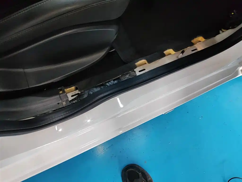 Buick Excelle 2019 18T Auto Connected Elite China VI фото 22