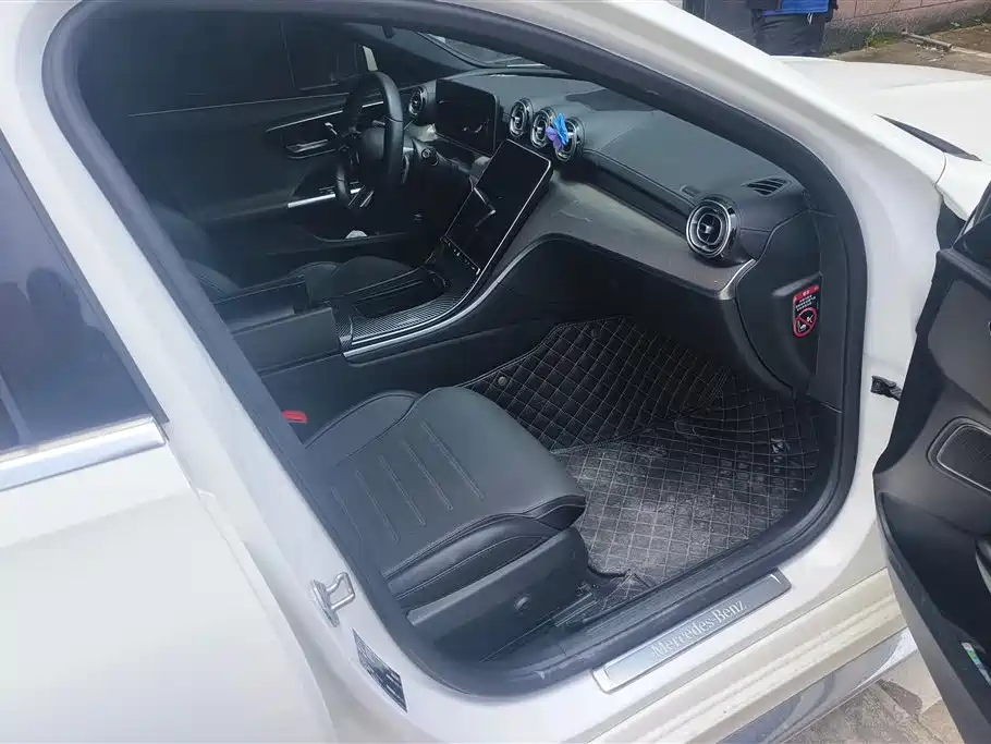 Mercedes-Benz C-Class 2022 Facelift C 260 L Sport фото 8