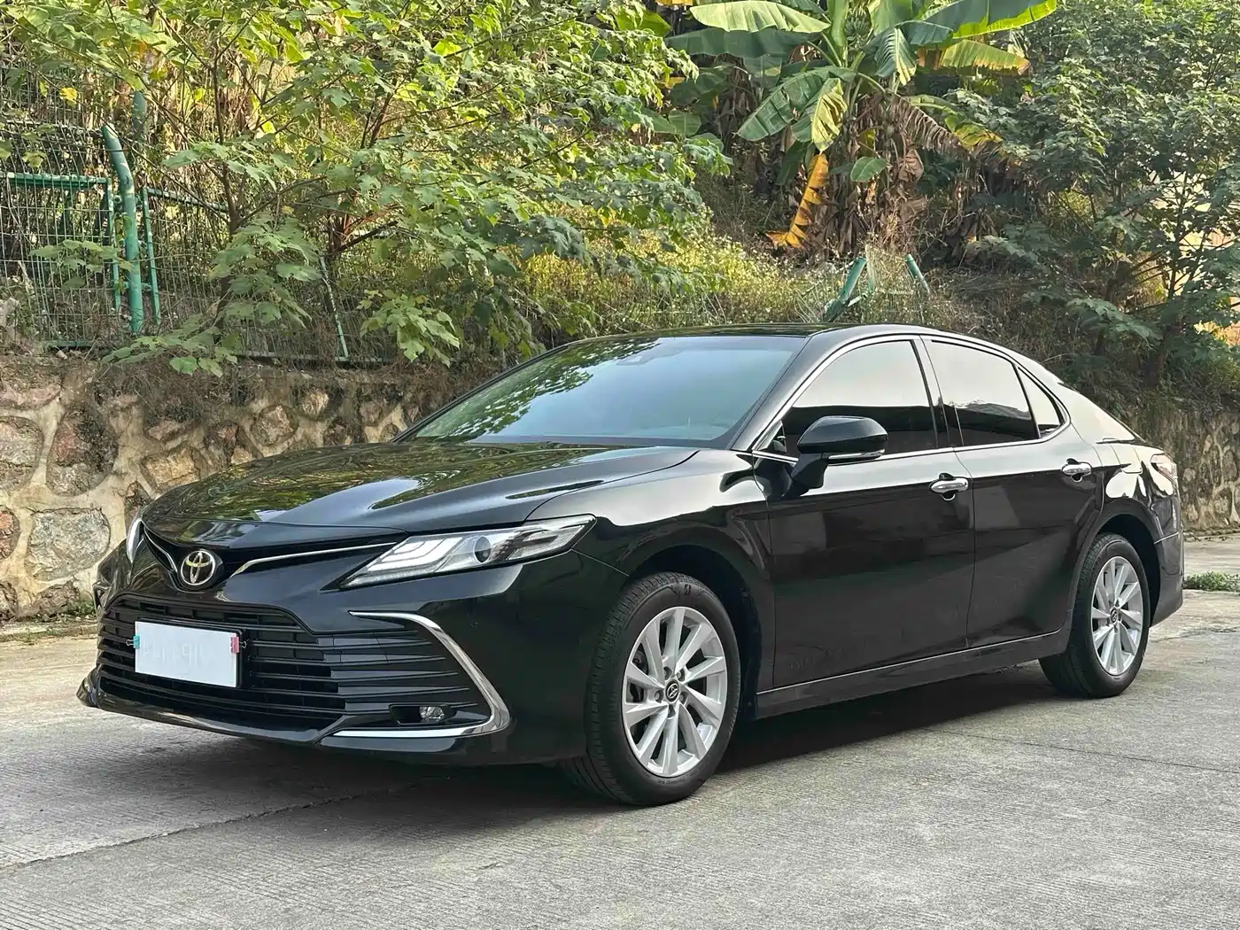 Toyota Camry 2021 2.0G Luxury Edition