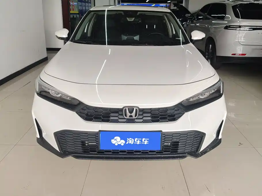 Honda Civic 2025 2025 240TURBO CVT Smart Fun Plus