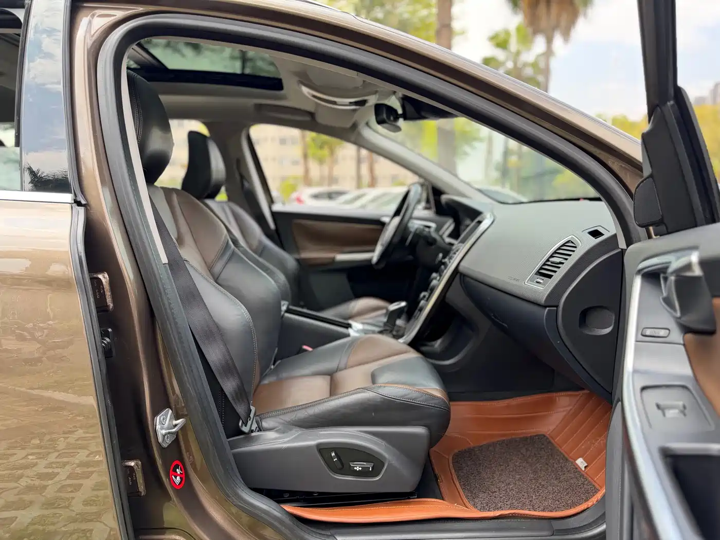 Фото 15 - Volvo XC60 (Import)