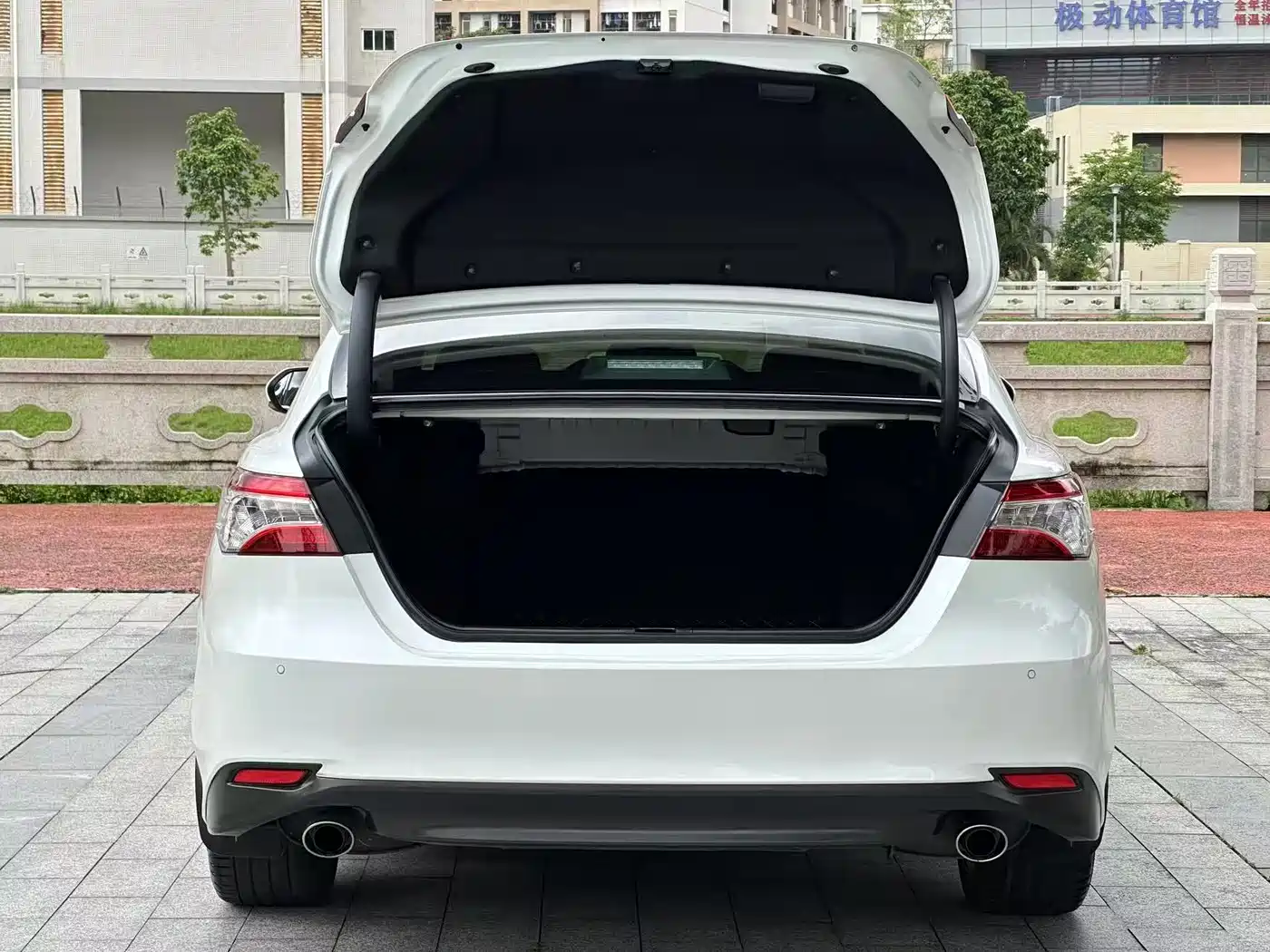 Toyota Camry 2019 2.5G Luxury (China V) фото 15