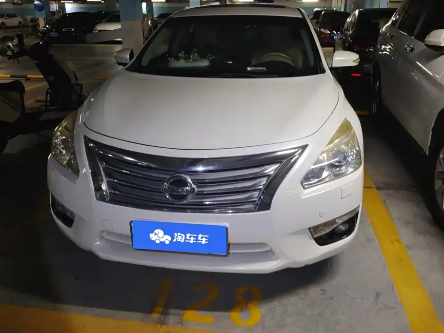 Фото 2 - Nissan Teana