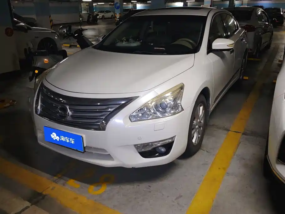 Фото 1 - Nissan Teana