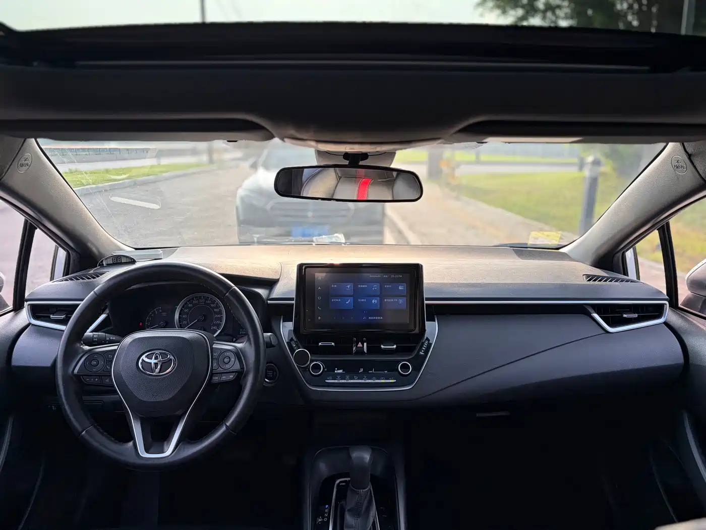 Toyota Levin 2021 185T CVT Luxury Edition фото 13