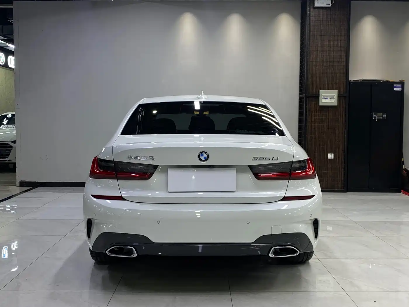 BMW 3 Series 2020 325Li M Sport Package фото 23