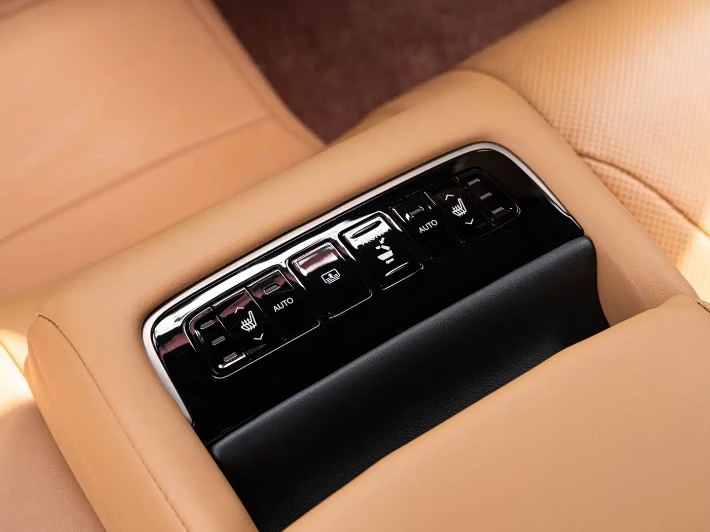 Lexus LS 2022 2021 500h Excellence Edition