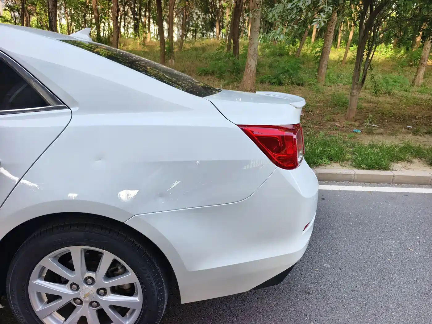 Chevrolet Malibu 2014 2.0L Automatic Luxury фото 13