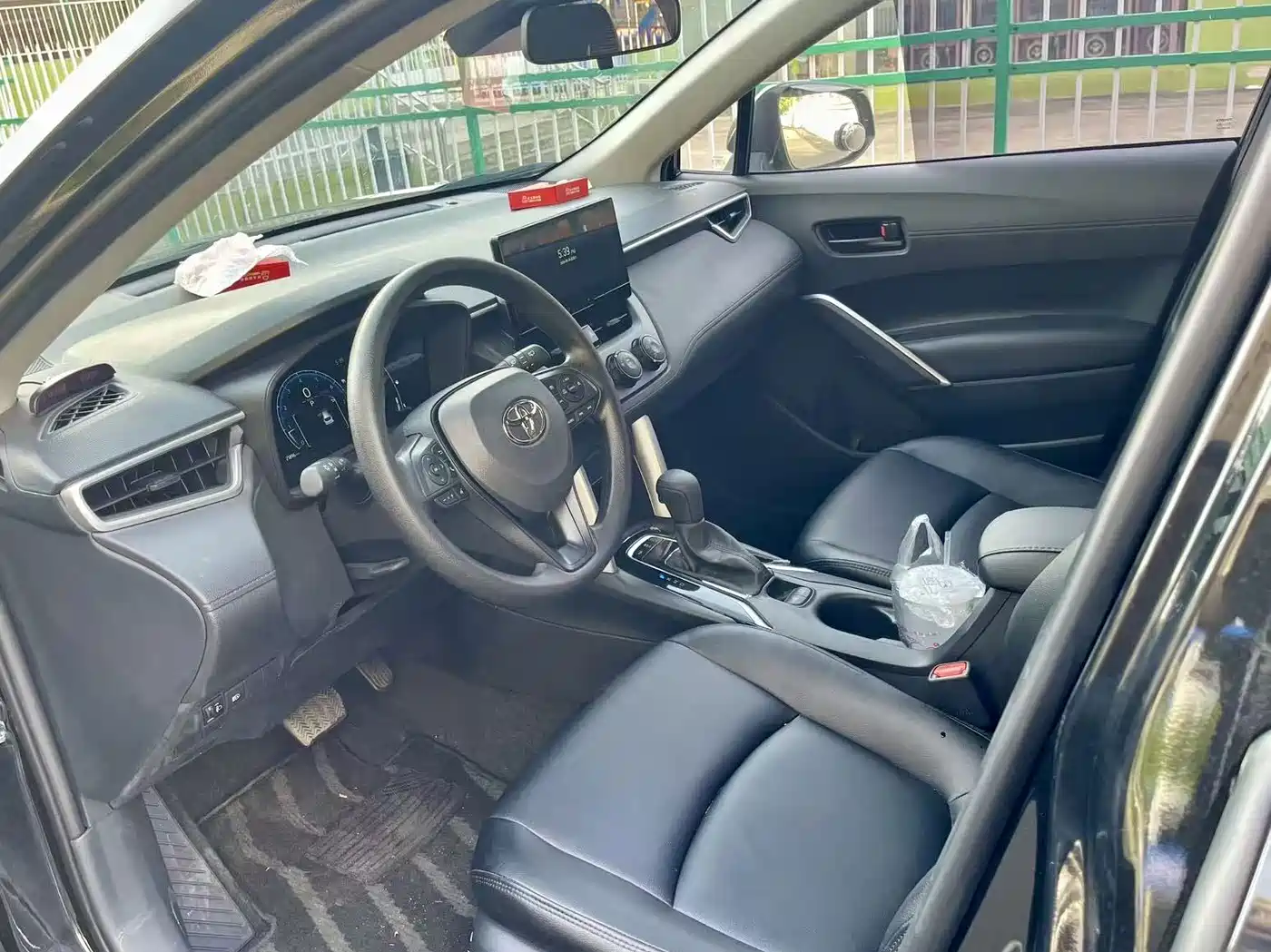 Toyota Corolla Cross 2025 2024 Model 2.0L Pioneer Edition