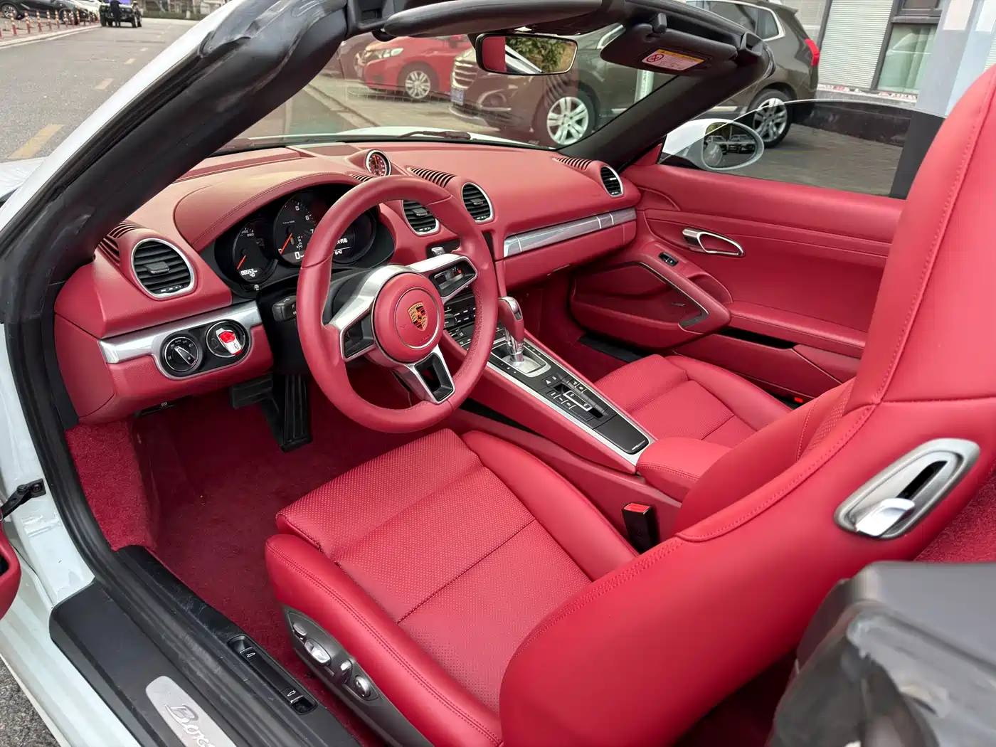 Porsche 718 2016 Boxster 2.0T фото 6