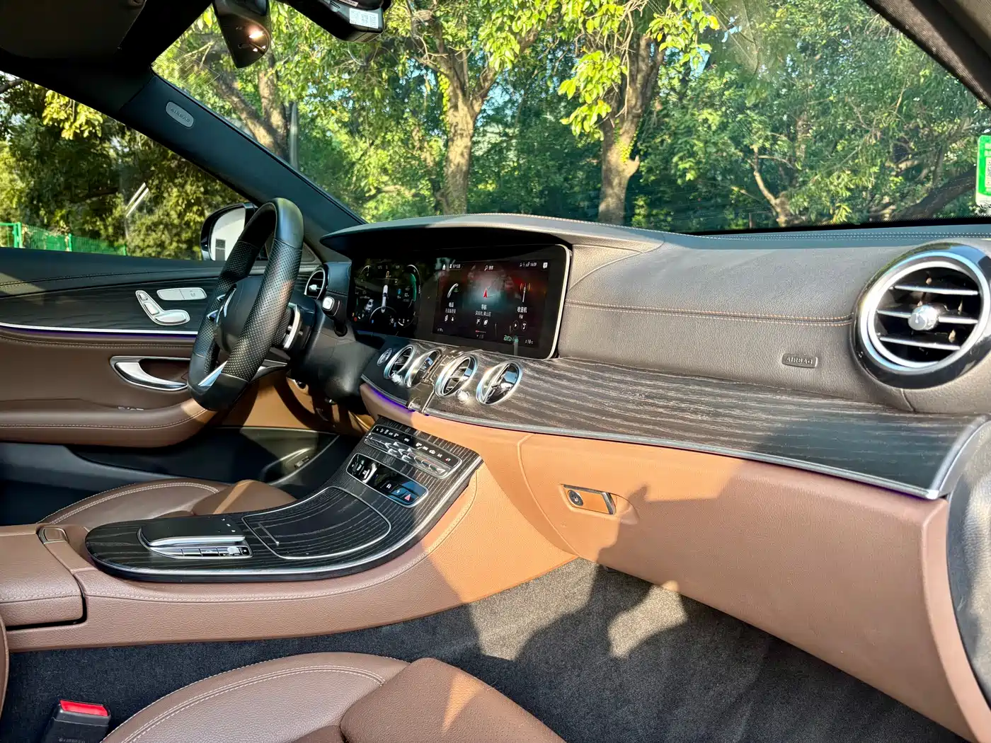 Mercedes-Benz E-Class 2022 E 260 L Sport фото 8