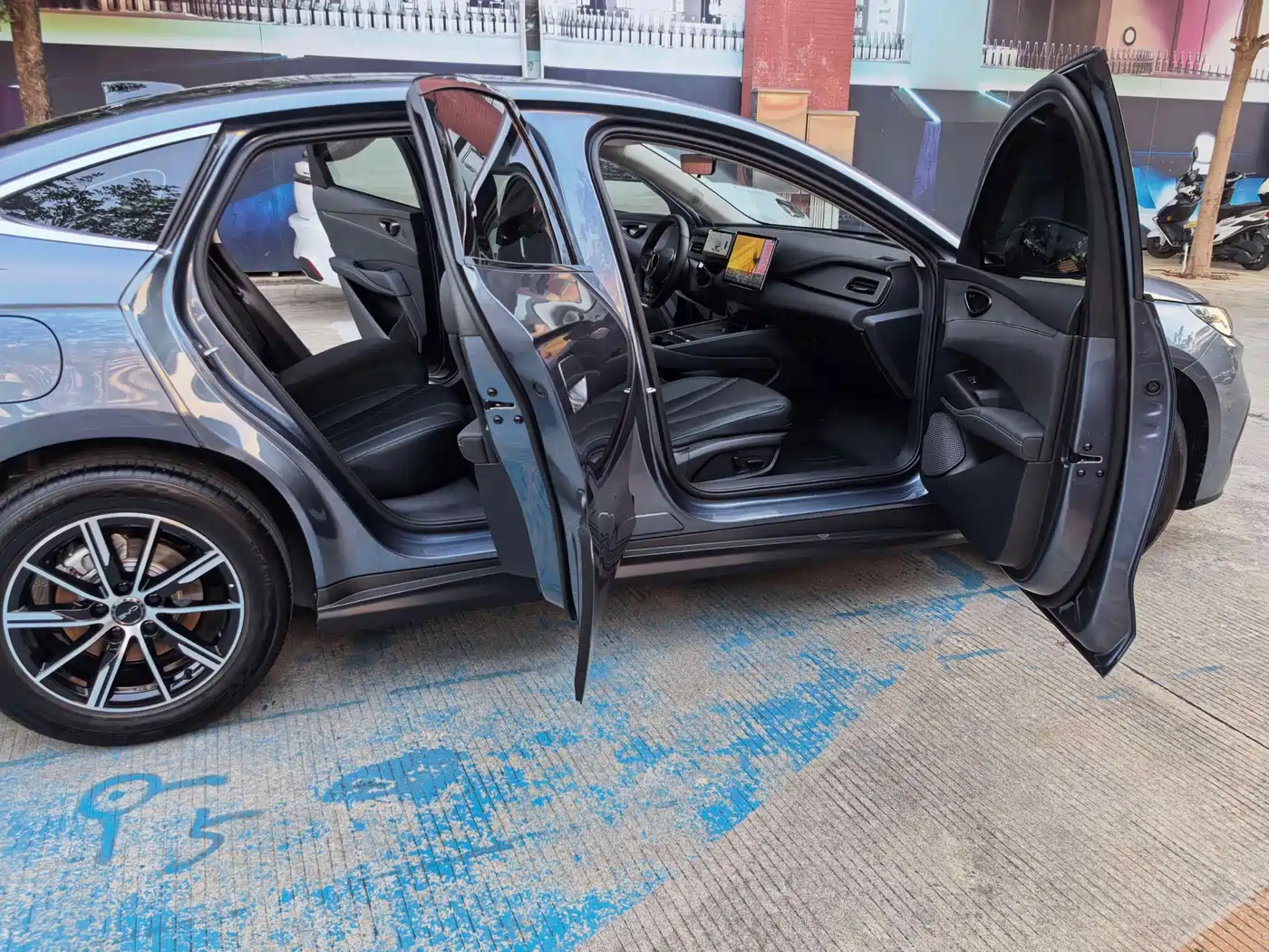 BYD Seal 06 New Energy 2026 2026 DM-i Ultra Edition 210KM Premium
