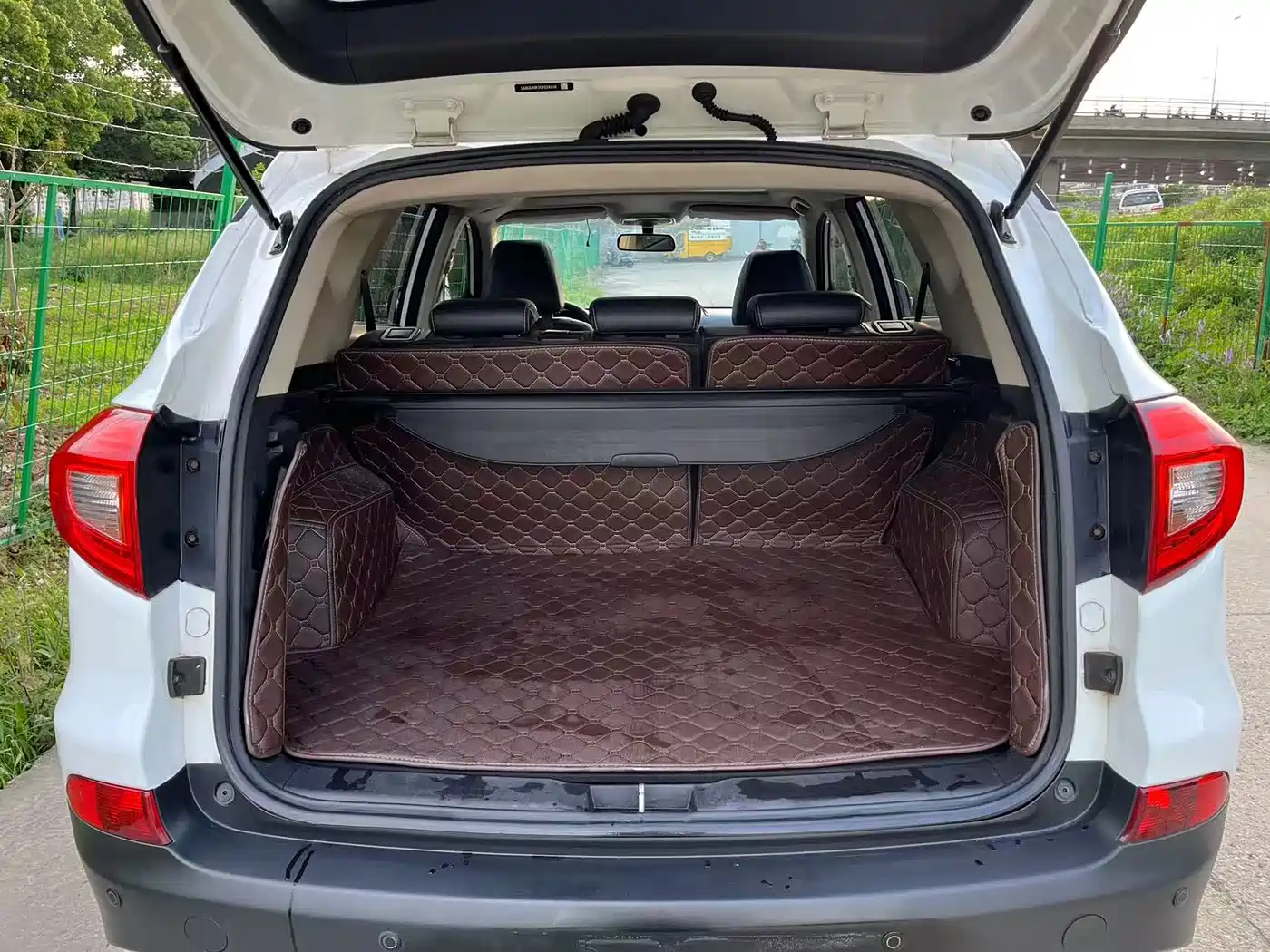 BYD Song 2016 Ultimate Edition 1.5TID Automatic Elite фото 7