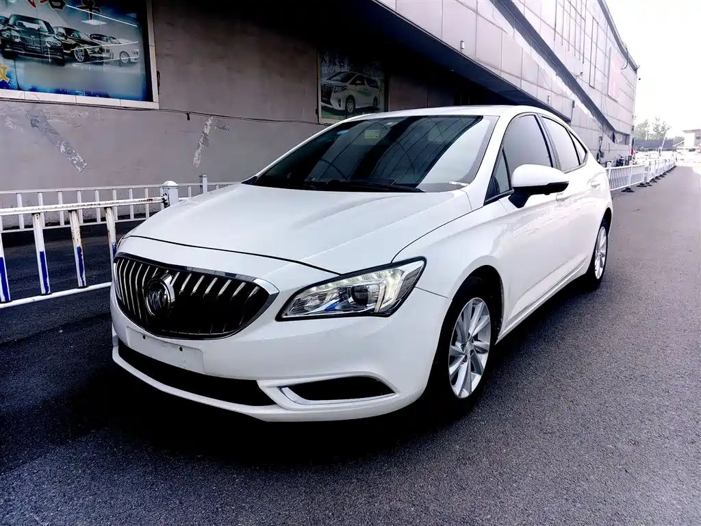 Buick Verano 2017 Sedan 15S Automatic Leading фото 2