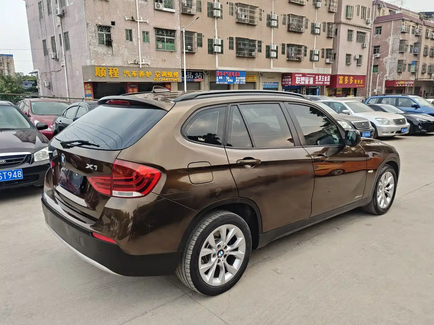BMW X1 (Import) 2010 xDrive25i фото 14