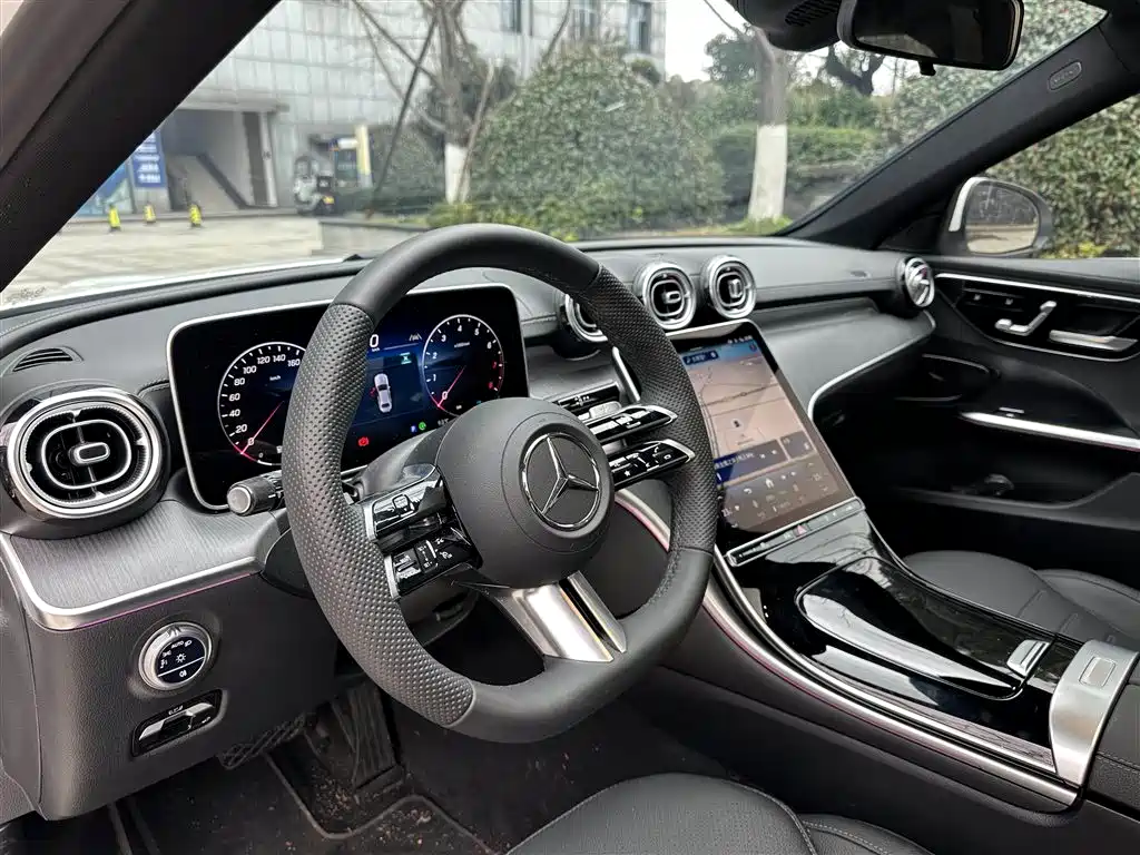Mercedes-Benz C-Class 2025 Facelift C 260 L Sport Edition фото 7