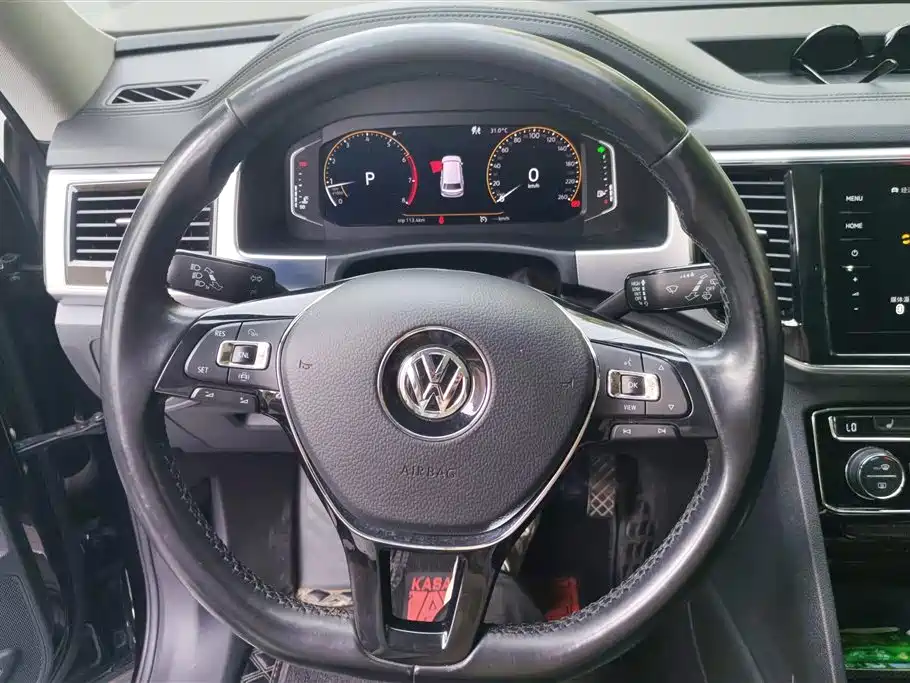 Volkswagen Teramont 2020 380TSI 4WD Luxury Edition China VI фото 14