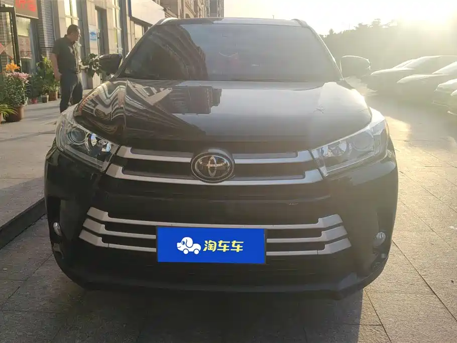 Toyota Highlander 2018 2.0T 4WD Luxury 7-seater China VI фото 2