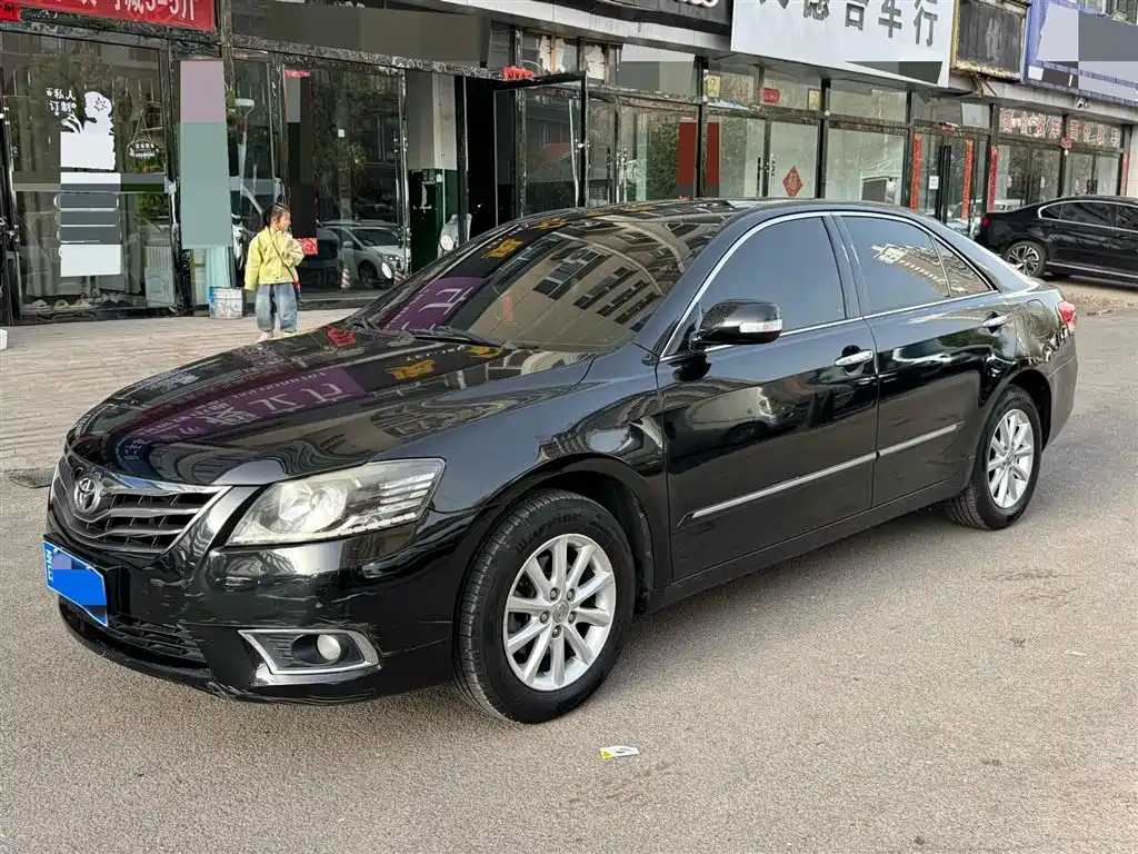 Toyota Camry 2013 200G Classic Luxury Edition