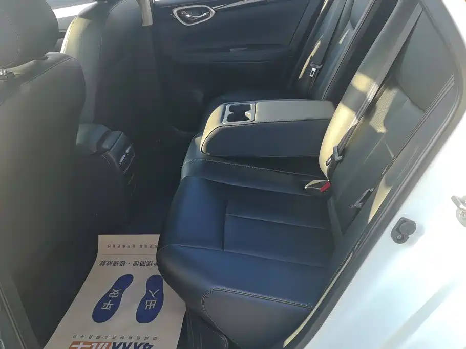 Nissan SYLPHY, миниатюра 11