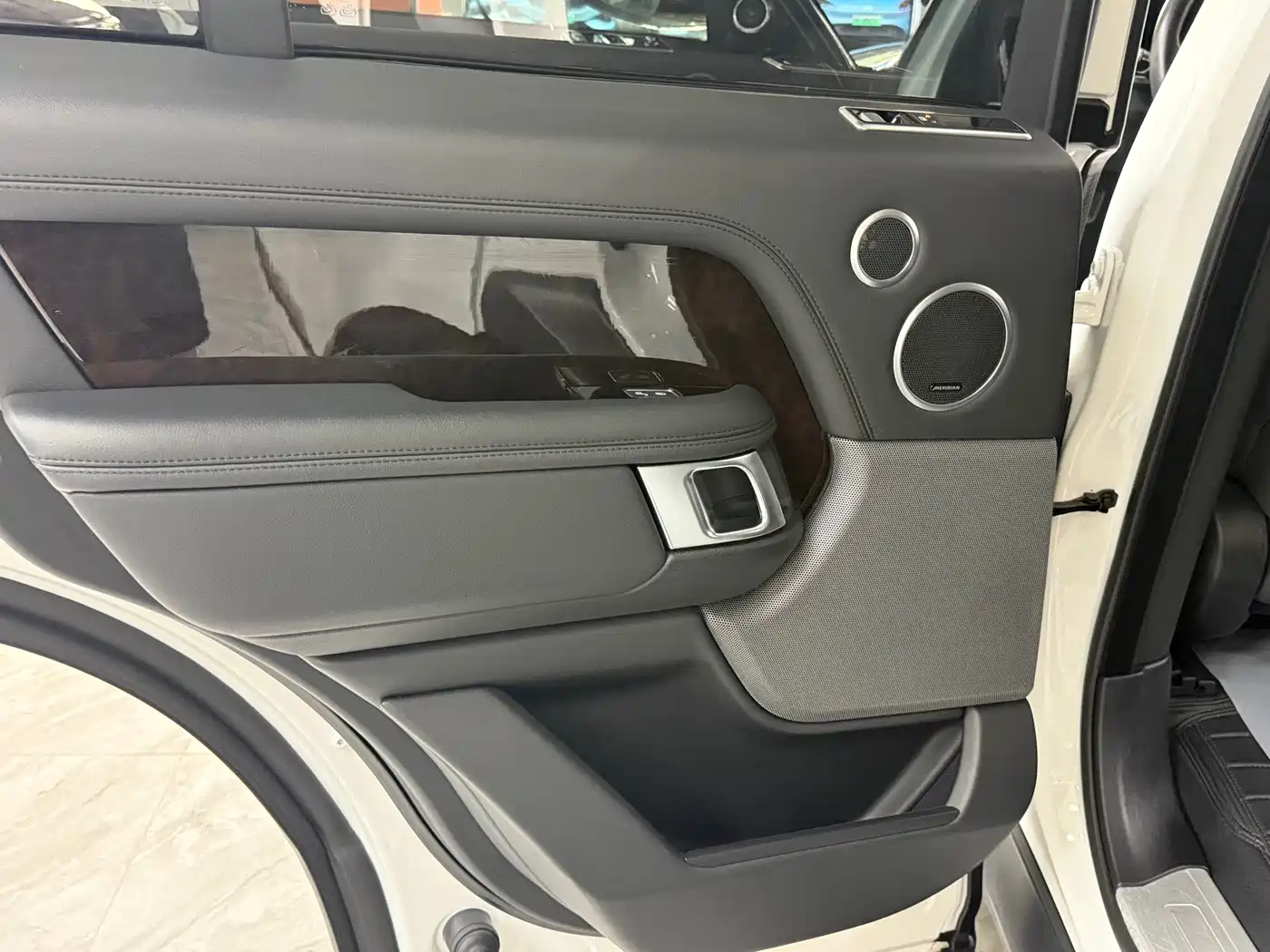 Фото 7 - Land Rover Range Rover