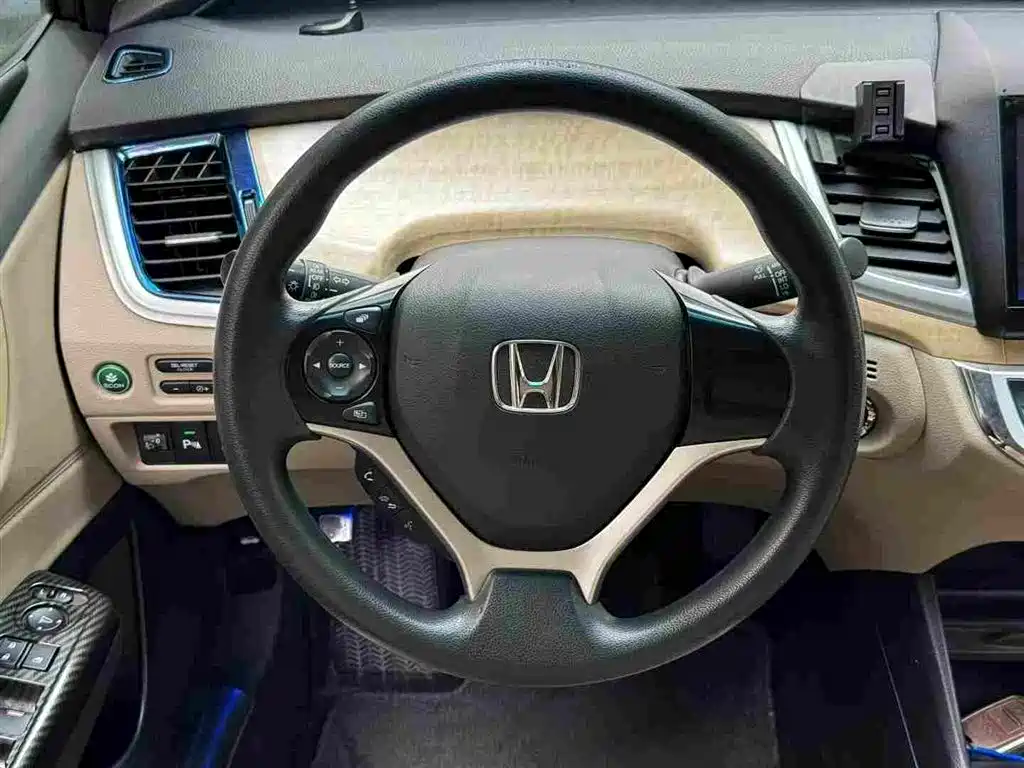 Фото 5 - Honda Jade