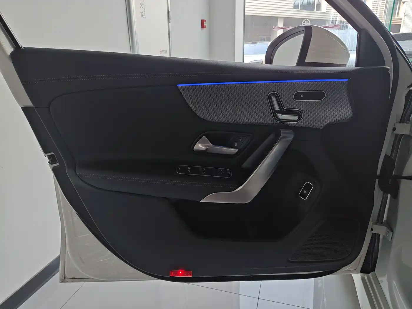Mercedes-Benz A-Class 2025 Facelift A 200 L Fashion Edition фото 18