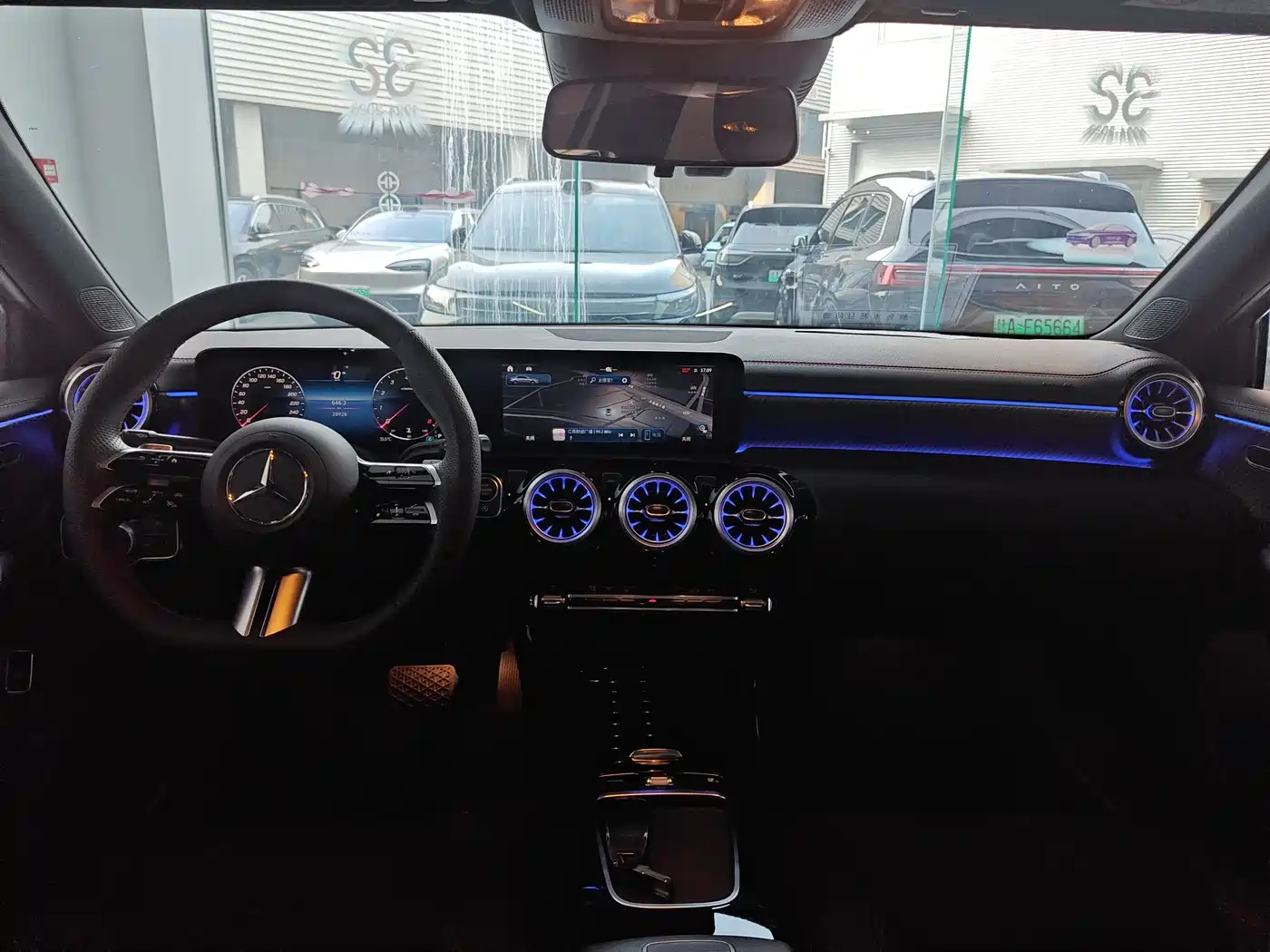 Mercedes-Benz A-Class 2025 Facelift A 200 L Fashion Edition фото 11
