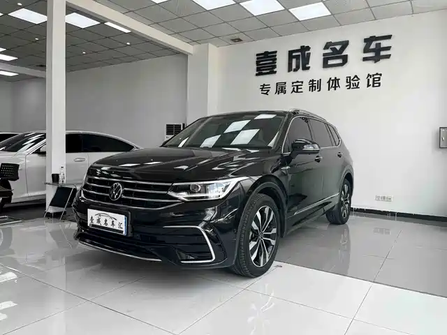 Volkswagen Tiguan L 2021