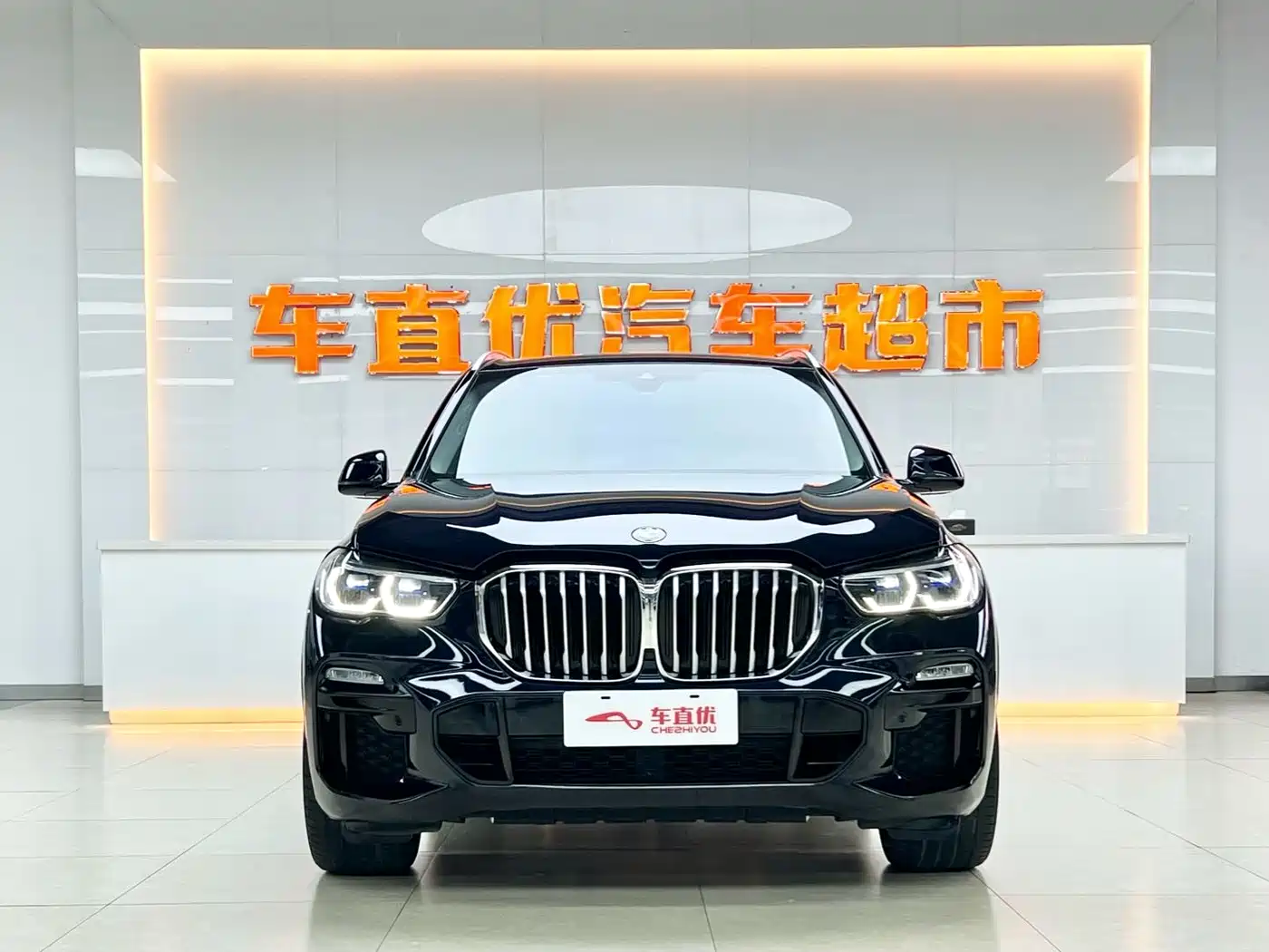 BMW X5 (Import) 2020 xDrive30i M Sport Package фото 3