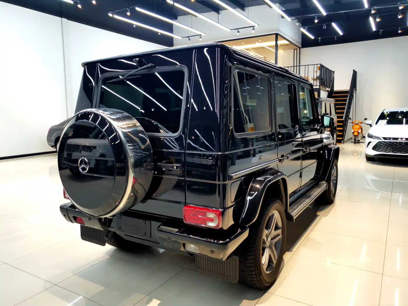 Mercedes-Benz G-Class 2018 G 500 designo Masterpiece Collector's Edition фото 6