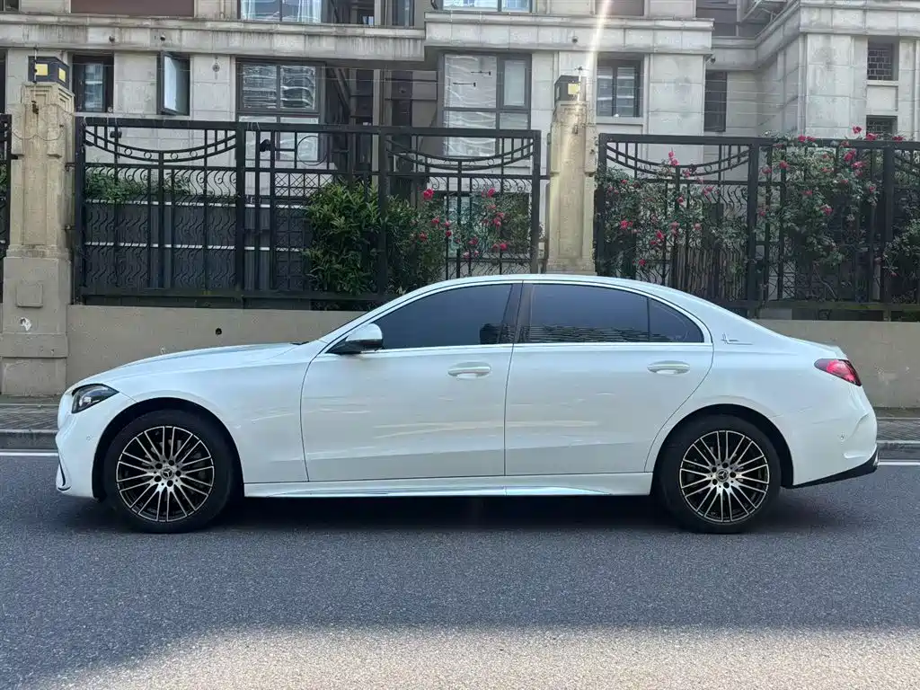 Mercedes-Benz C-Class 2024 Facelift III C 260 L Sport фото 5