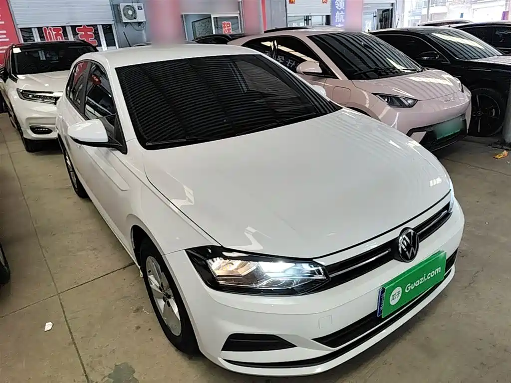 Volkswagen Polo 2023 Facelift Plus 1.5L Auto Joyful Living Edition фото 4