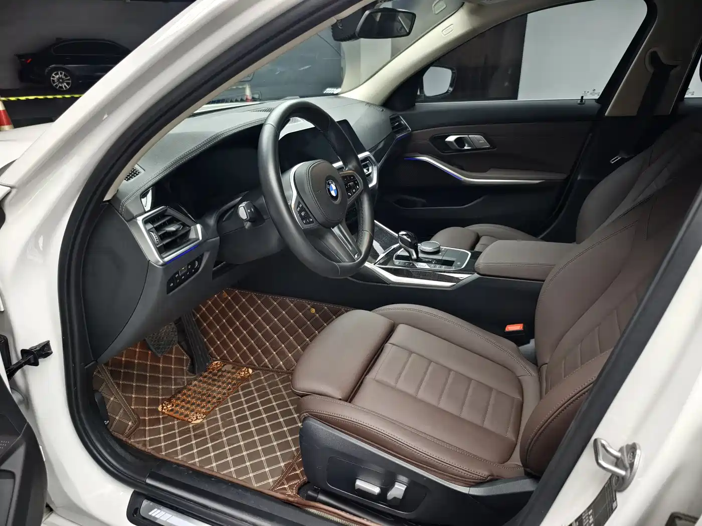 BMW 3 Series 2022 325Li M Sport Package фото 4
