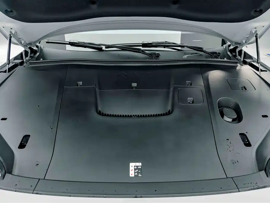 NIO ES6 2026 2025 Model 100kWh 300,000 Units Commemorative Edition