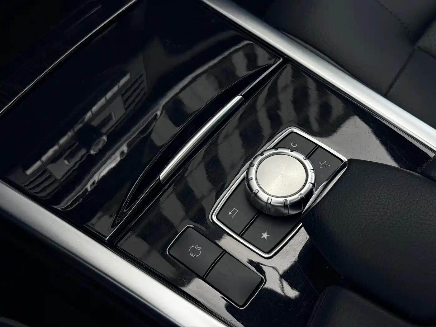 Mercedes-Benz E-Class 2015 E 260 L Sport фото 33