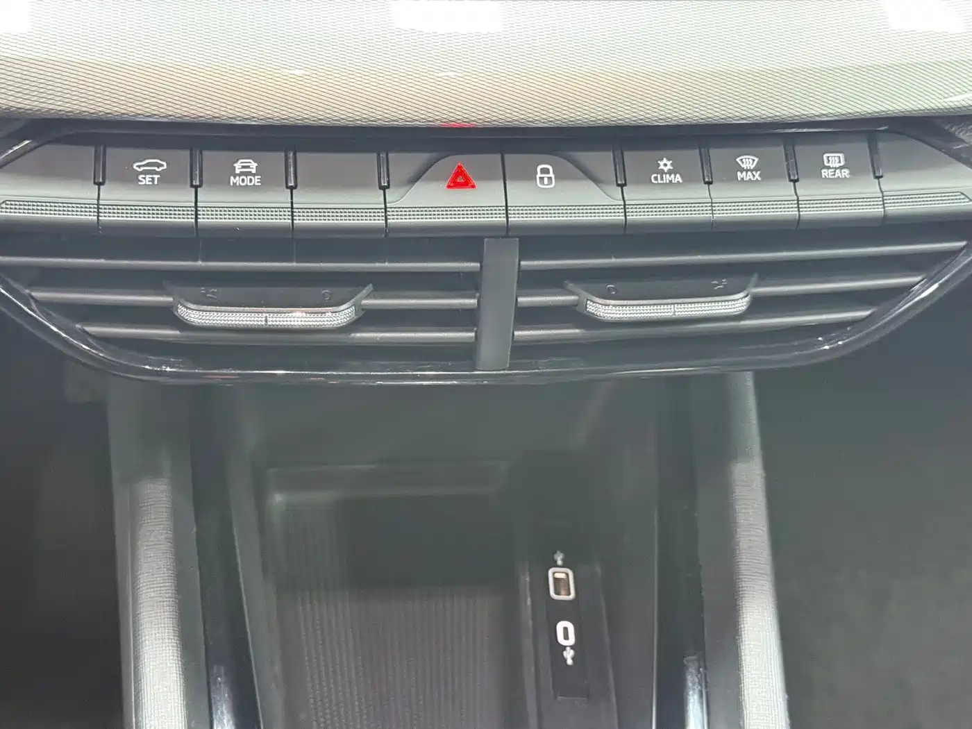 Škoda Octavia 2022 PRO TSI280 Premium Edition фото 10