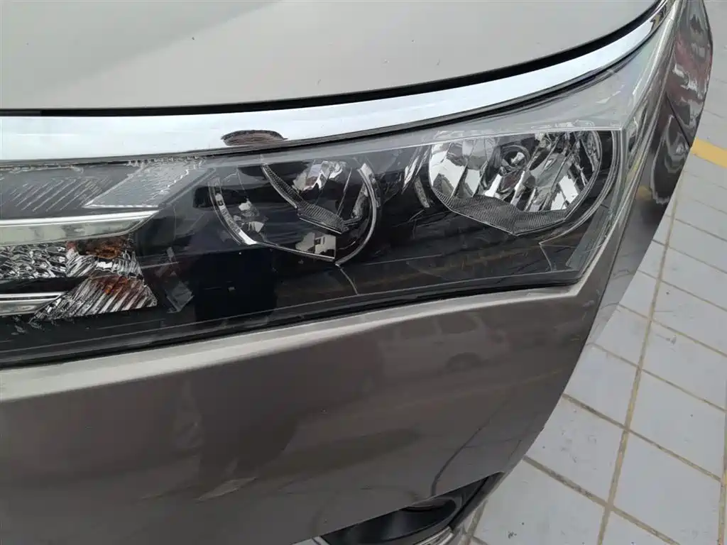Toyota Corolla 2017 1.2T CVT GL фото 18