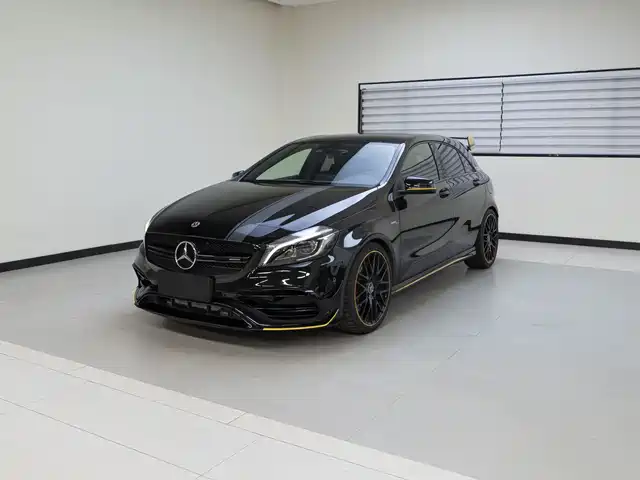  Mercedes-Benz Mercedes-Benz A-Class AMG (Import) 2017 Model AMG A 45 4MATIC Night Thunder Limited Edition