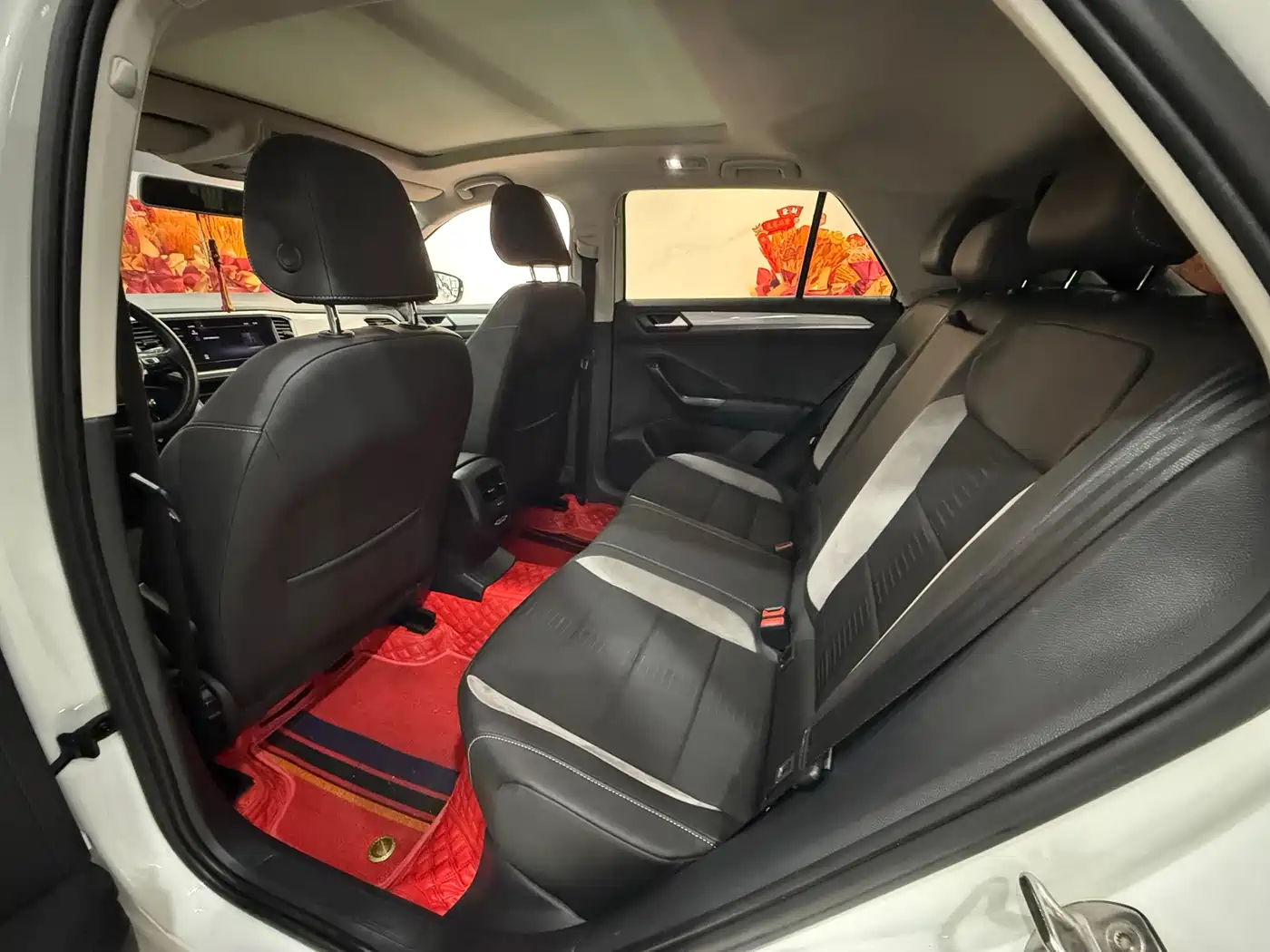 Volkswagen T-ROC 2022 280TSI DSG 2WD Comfort PLUS фото 9