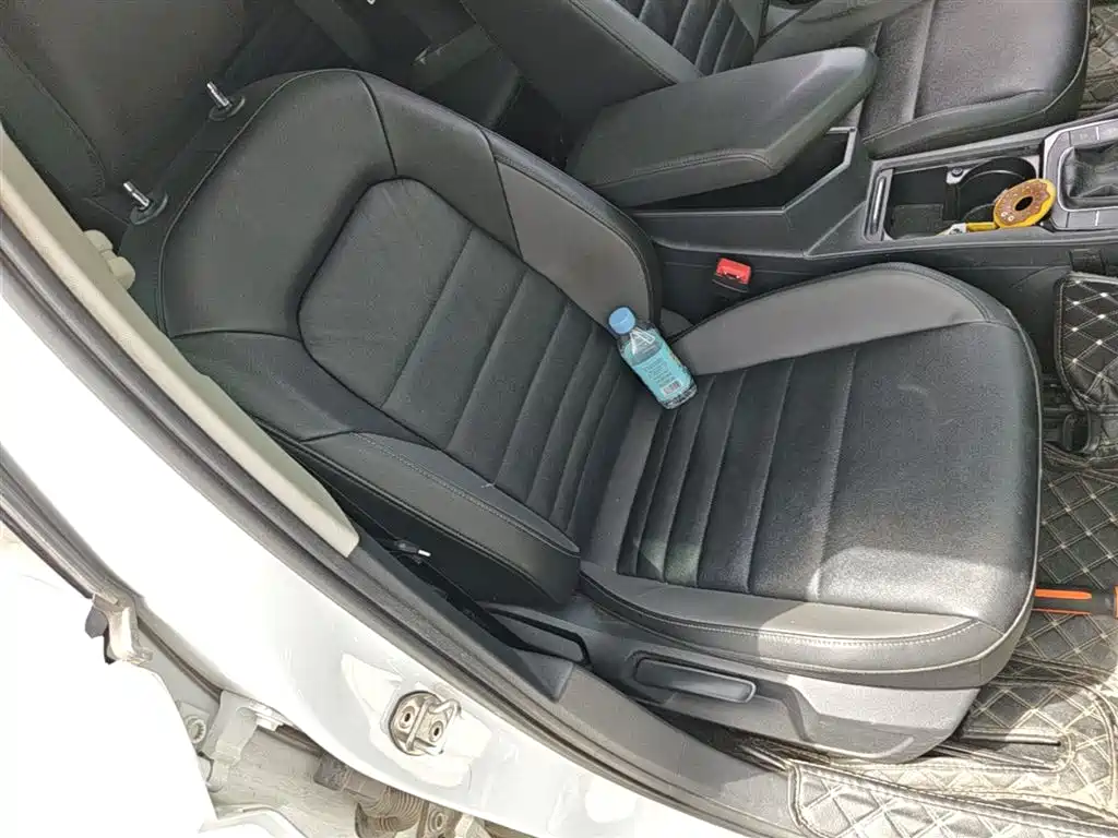 Volkswagen Sagitar 2020 280TSI DSG Comfort China VI фото 4
