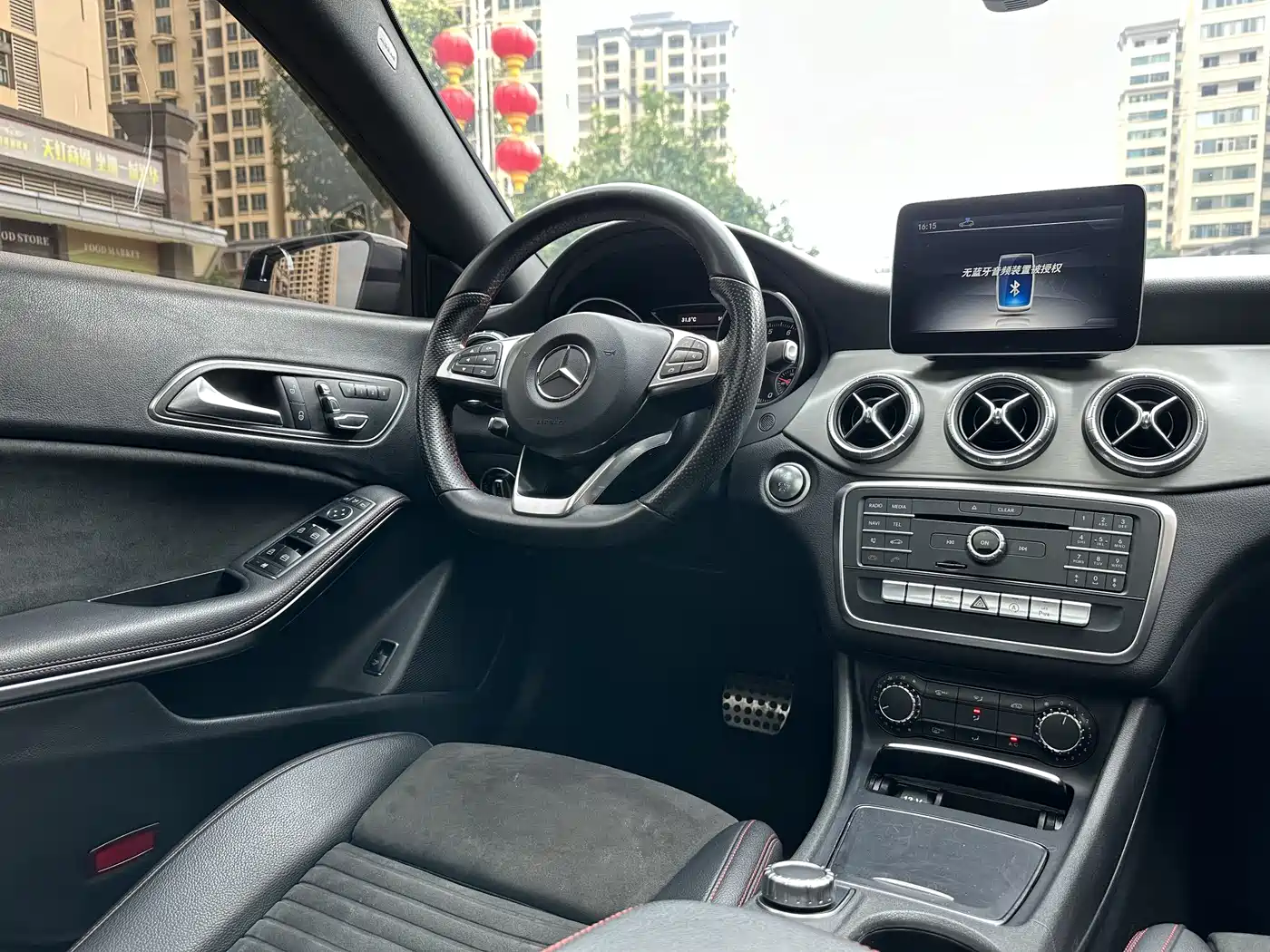 Mercedes-Benz CLA (Import) 2018 CLA 220 4MATIC фото 19