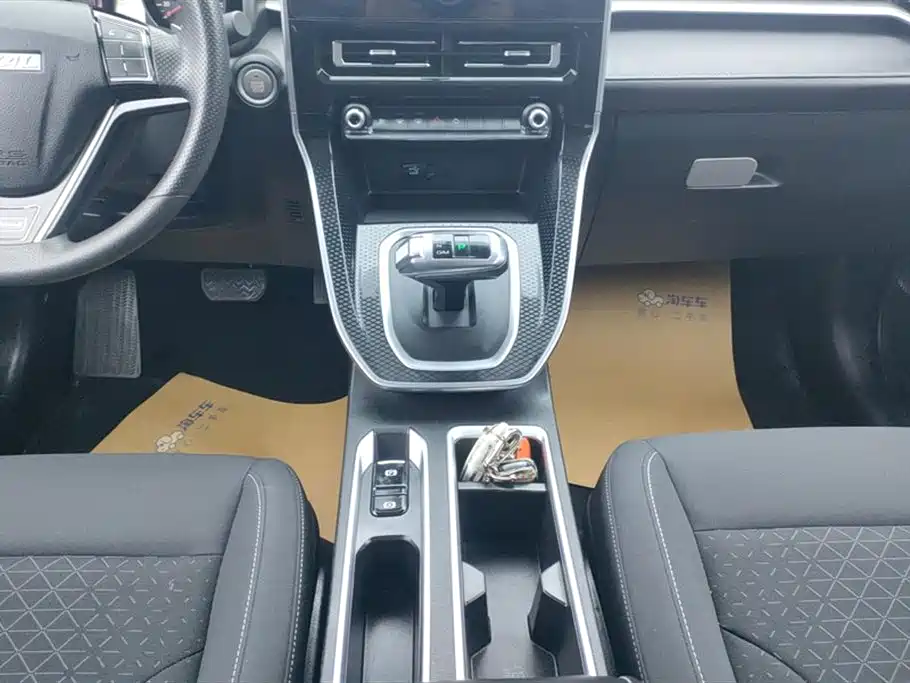 Haval M6 2021 PLUS 1.5T DCT Elite Smart Connect фото 16