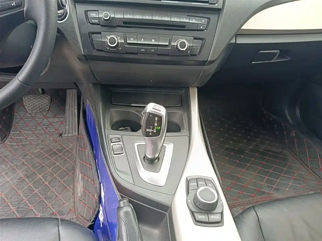 BMW 1 Series (Import) 2013 Facelift 116i Leading Model фото 14