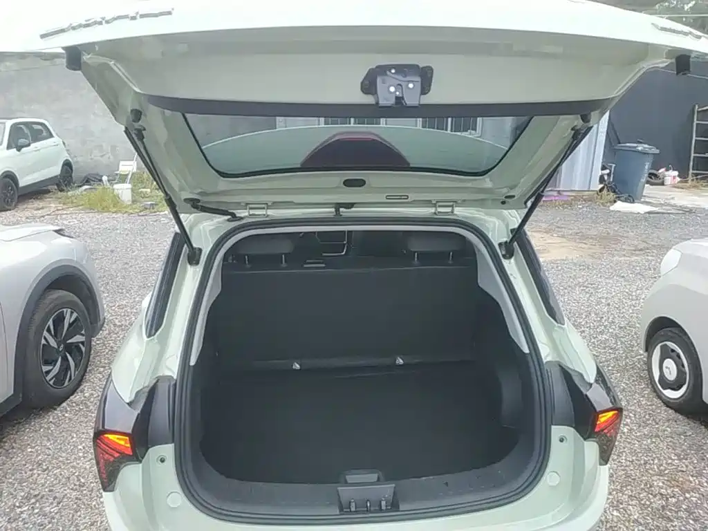 Nezha Auto Nezha V 2022 2022 Trend 400 Lite